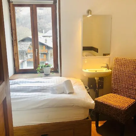 Pilar's Place Bed & Breakfast *