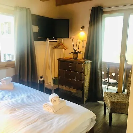 Pilar's Place Bed & Breakfast *